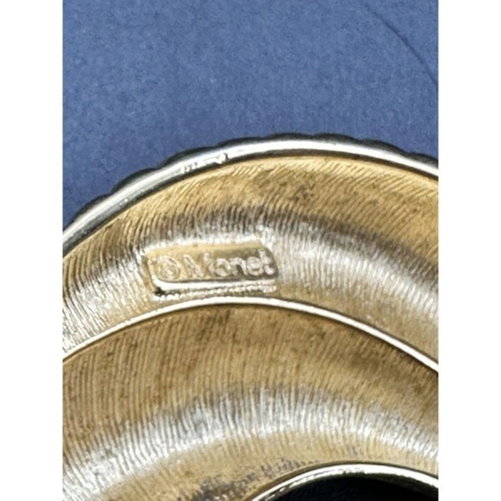 Vintage Set Gold-tone Monet Ribbed Crescent‎ Modernist Heart Large Brooch Pins - Picture 8 of 8
